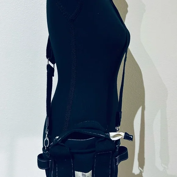 BDG serena mini tote bag from urban outfitters - Picture 7 of 12